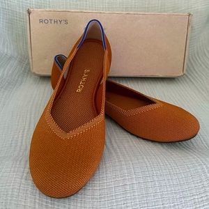 BRAND NEW Rothy’s The Flat in Fawn size 9